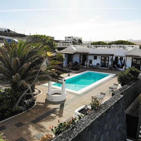 Oasis Surf House Apartment Soo Exterior foto