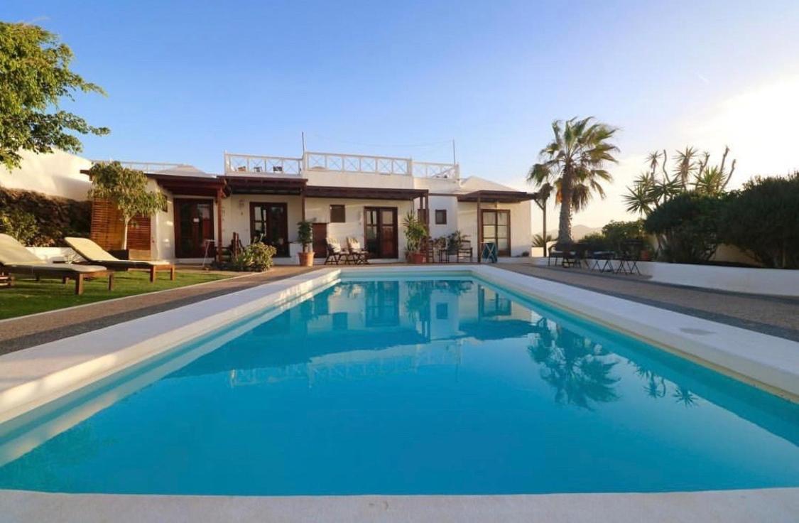 Oasis Surf House Apartment Soo Exterior foto