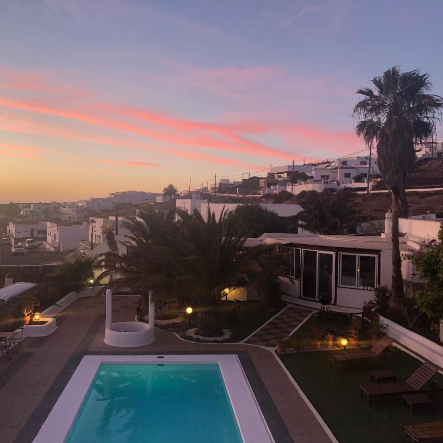 Oasis Surf House Apartment Soo Exterior foto